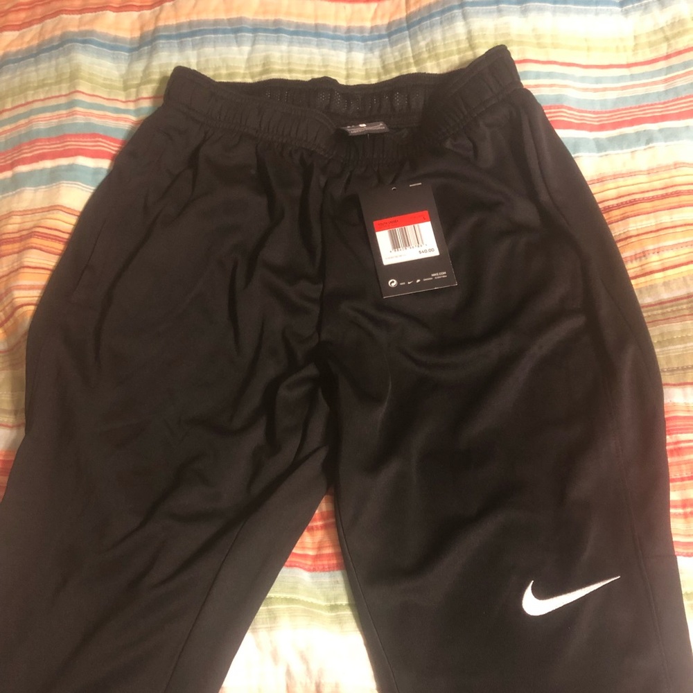 Nike Unisex Ftbll/Soccer pants Dri-Fit technology.